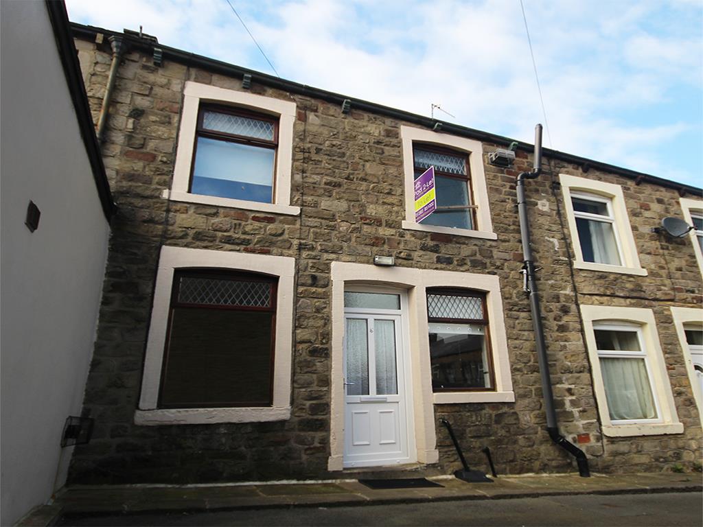 1 bedroom terraced house To Let in Barnoldswick - front1.jpg